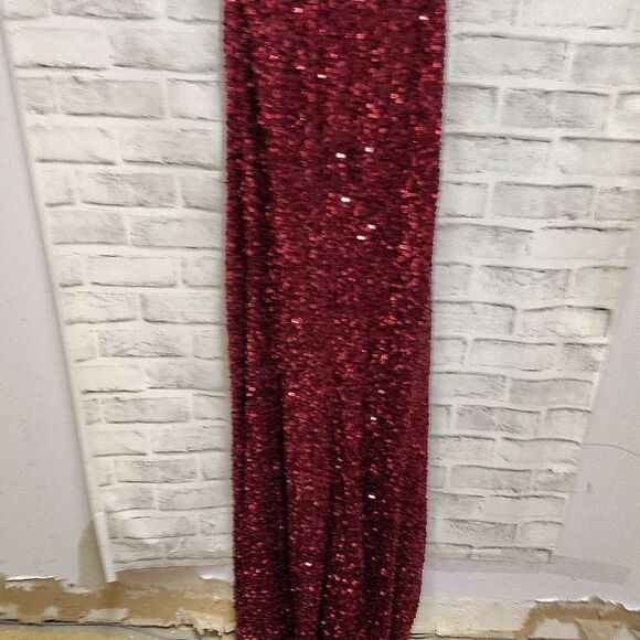 Windsor Red Sequin One Shoulder Dress - Picture 5 of 5